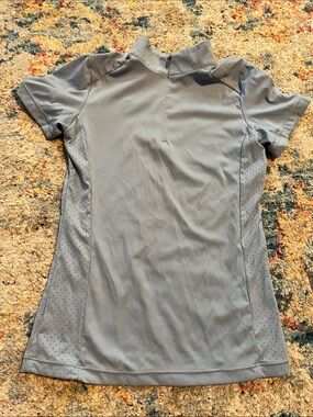 Kids Short Sleeve Performance Tee in Light blue